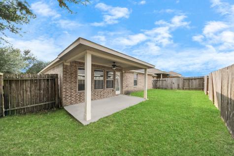 2439 Dark Elm Drive Fresno TX 77545