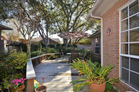 1902 Orchard Glen Court Houston TX 77062