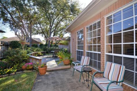 1902 Orchard Glen Court Houston TX 77062