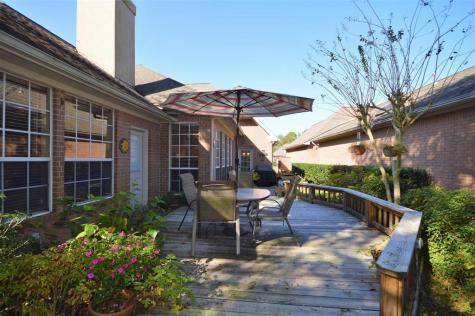 1902 Orchard Glen Court Houston TX 77062