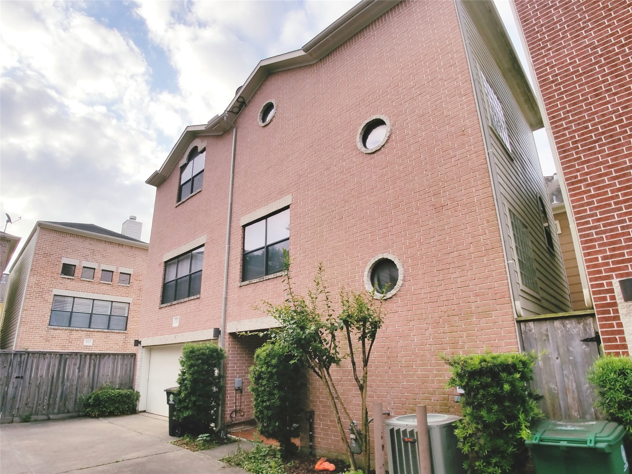 2504 Brinkman Street Houston TX 77008