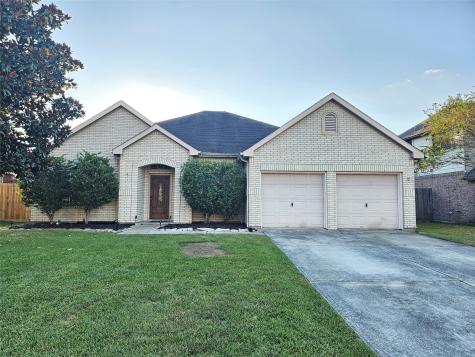 201 Cedar Branch Drive League City TX 77573