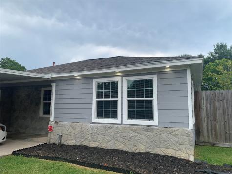 1327 Elton Street Houston TX 77034
