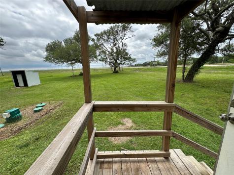 114 Country Oaks Street Brazoria TX 77422