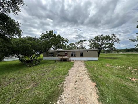 114 Country Oaks Street Brazoria TX 77422