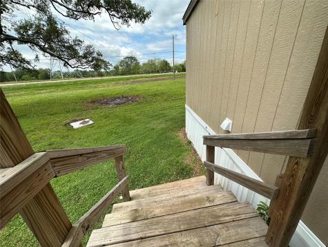 114 Country Oaks Street Brazoria TX 77422
