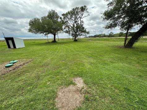 114 Country Oaks Street Brazoria TX 77422