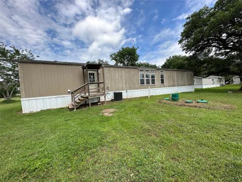 114 Country Oaks Street Brazoria TX 77422