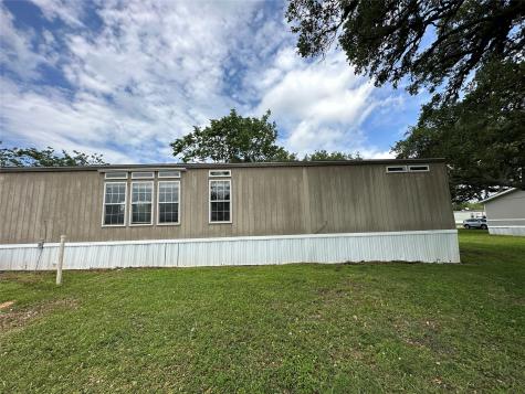 114 Country Oaks Street Brazoria TX 77422