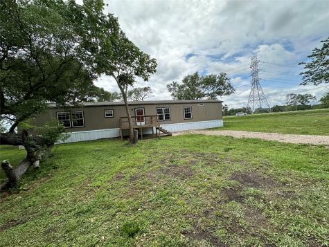 114 Country Oaks Street Brazoria TX 77422