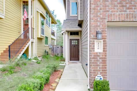 220 Cheswood Forest Drive Montgomery TX 77316