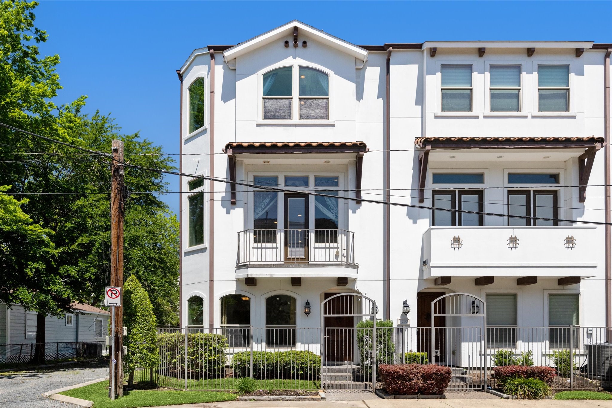 4232 Dickson Street Houston TX 77007