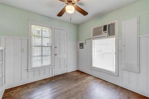 2006 Elmen Street Houston TX 77019