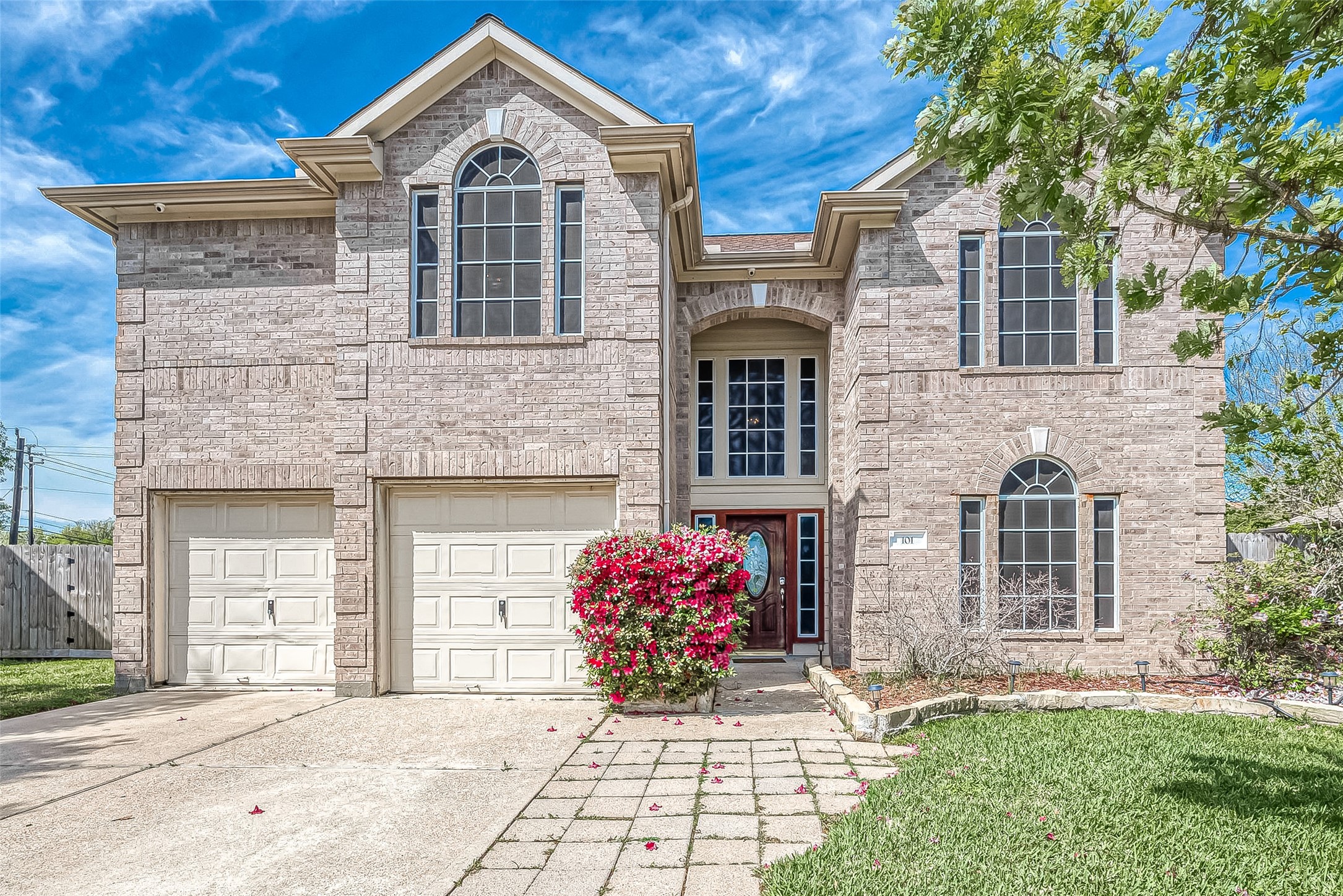101 Spencer Landing W La Porte TX 77571