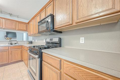101 Spencer Landing W La Porte TX 77571