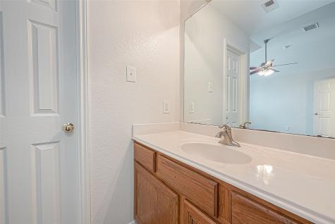 101 Spencer Landing W La Porte TX 77571
