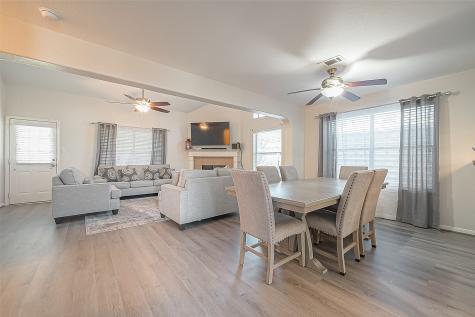 101 Spencer Landing W La Porte TX 77571