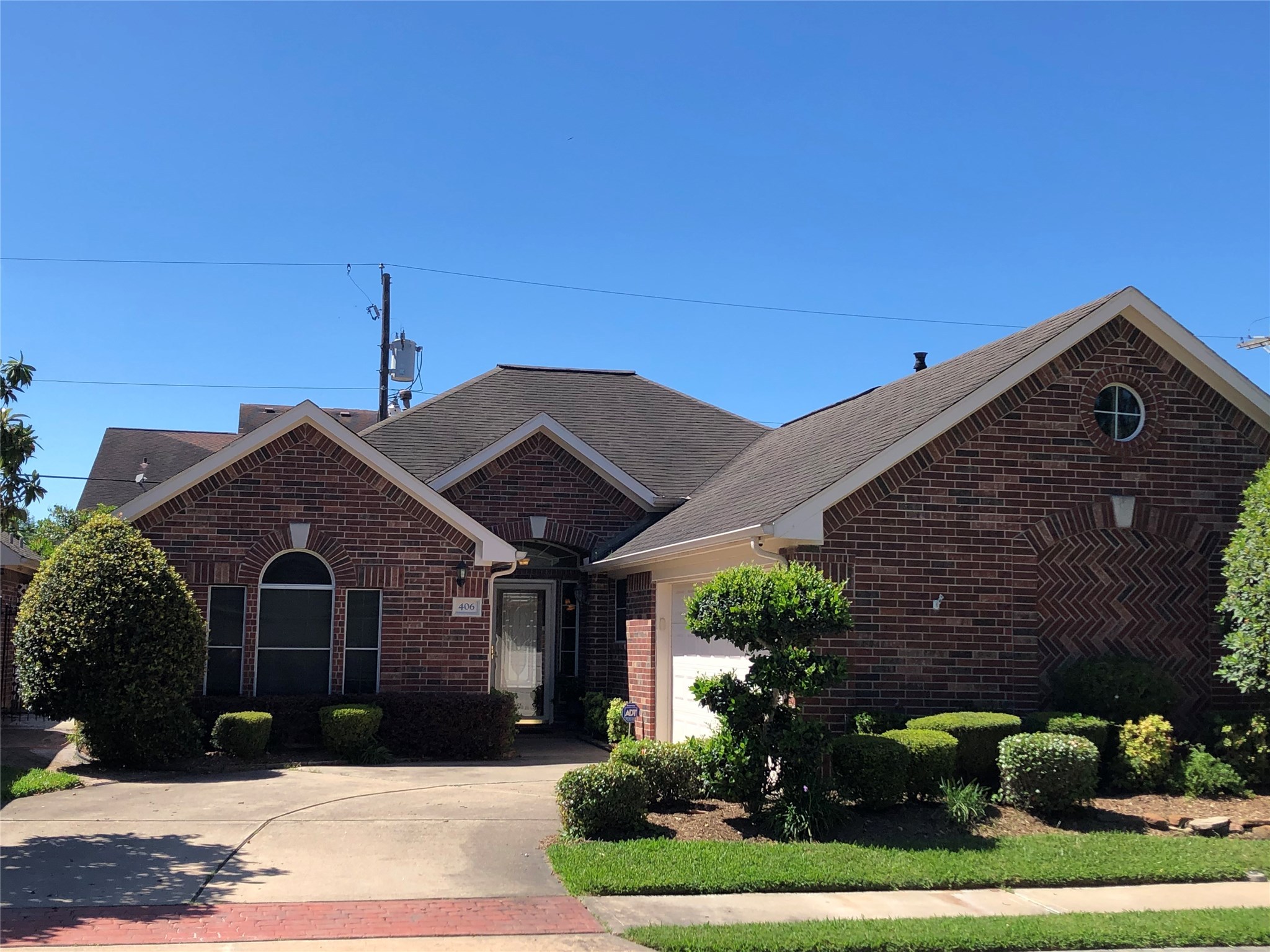 406 Pine Creek Drive Friendswood TX 77546