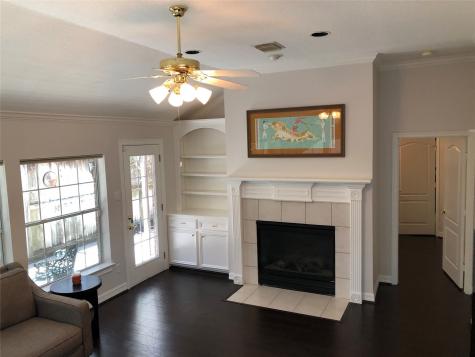 406 Pine Creek Drive Friendswood TX 77546