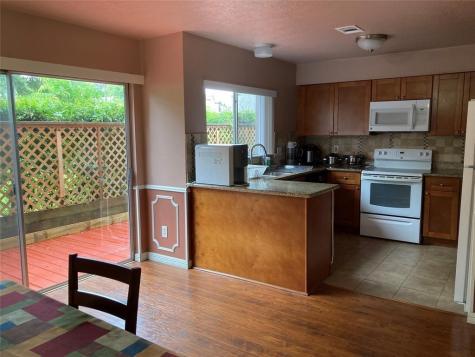 1839 Sherwood Forest Street Houston TX 77043