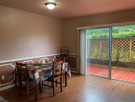 1839 Sherwood Forest Street Houston TX 77043