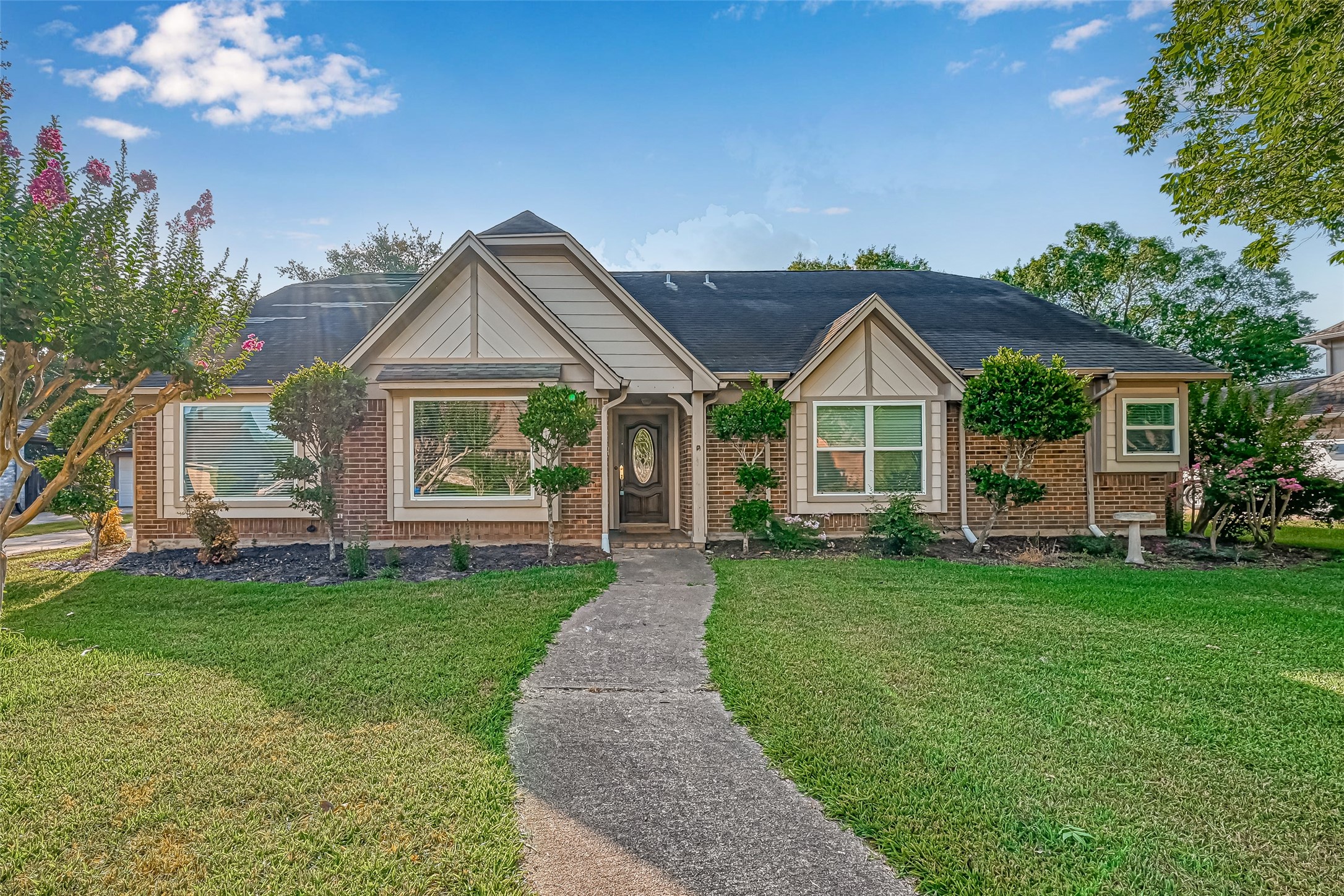2438 Hodges Bend Circle Sugar Land TX 77479