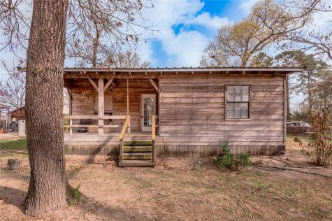 152 Town And Country Drive Huntsville TX 77320