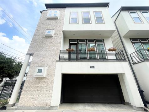 5811 Petty Street A Houston TX 77007