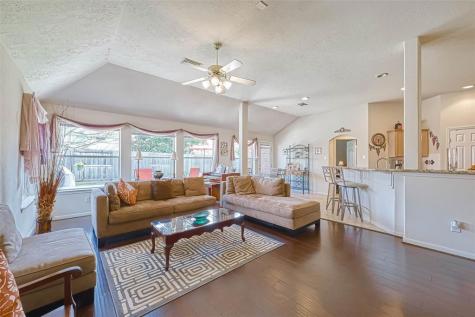 2418 Standing Oak Lane Richmond TX 77406