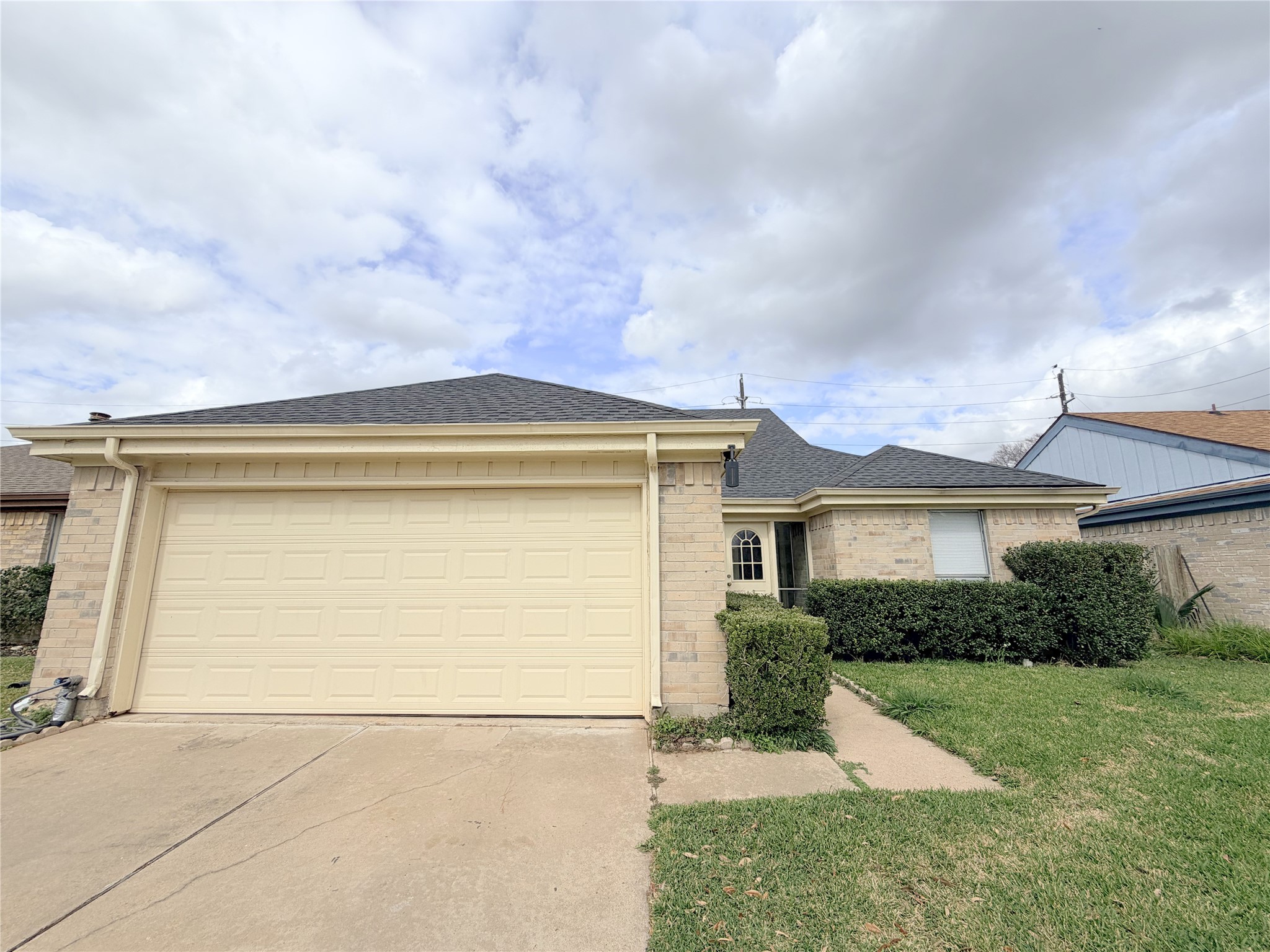 2535 Planters Row Sugar Land TX 77478