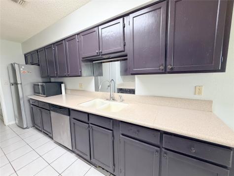 2535 Planters Row Sugar Land TX 77478
