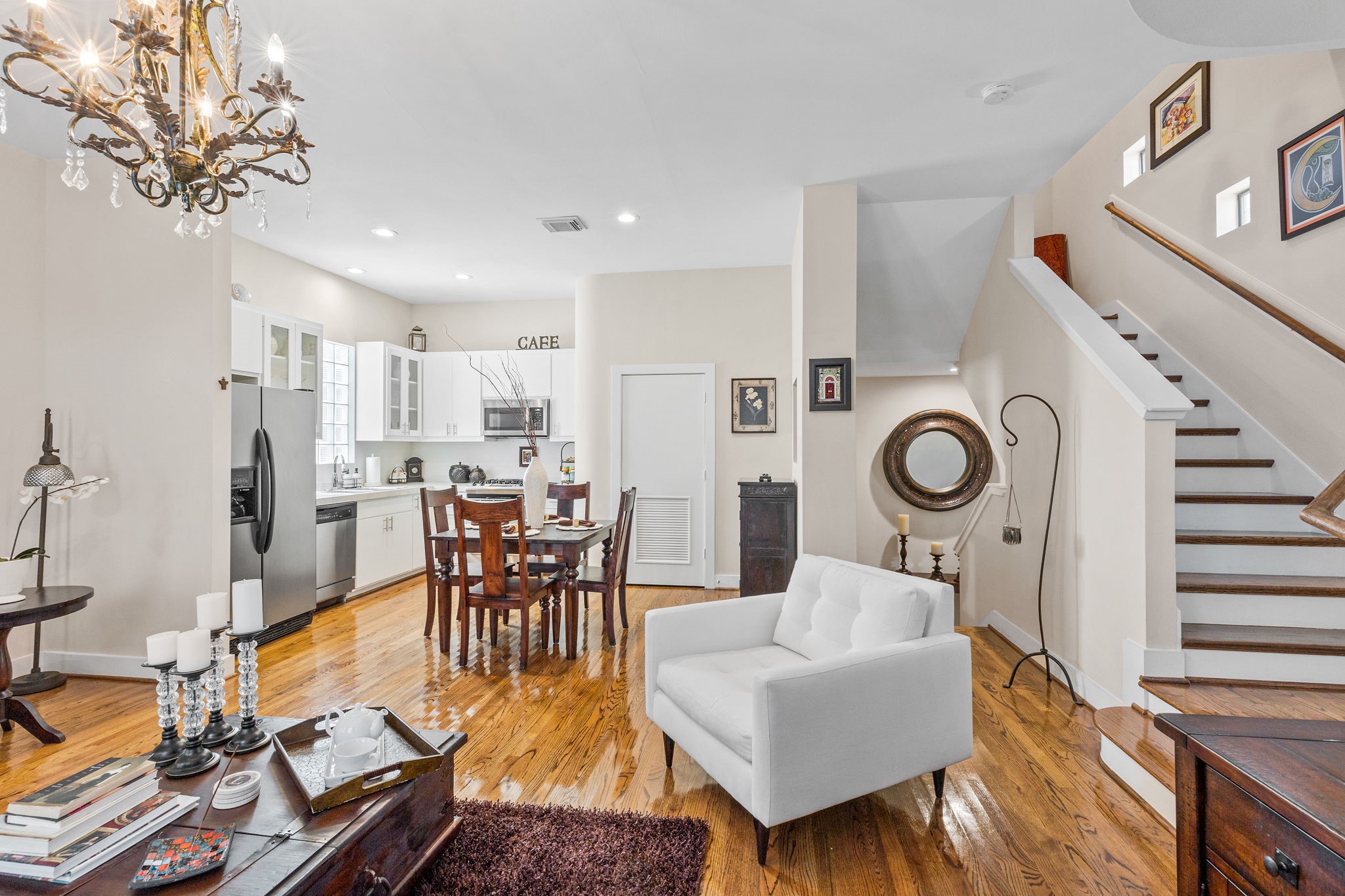 5817 Darling Street H Houston TX 77007