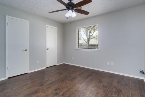 2902 Laurelridge Drive League City TX 77573