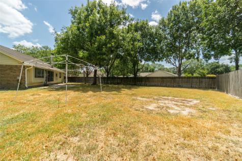 2902 Laurelridge Drive League City TX 77573