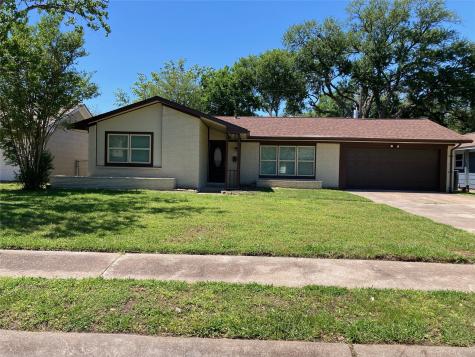 910 Peggy Street Deer Park TX 77536