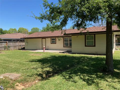 910 Peggy Street Deer Park TX 77536
