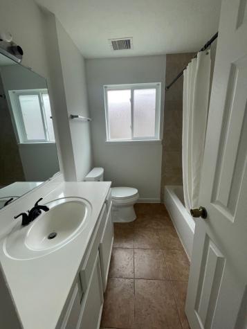 11727 Oceanview Street Houston TX 77071