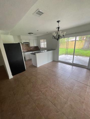 11727 Oceanview Street Houston TX 77071