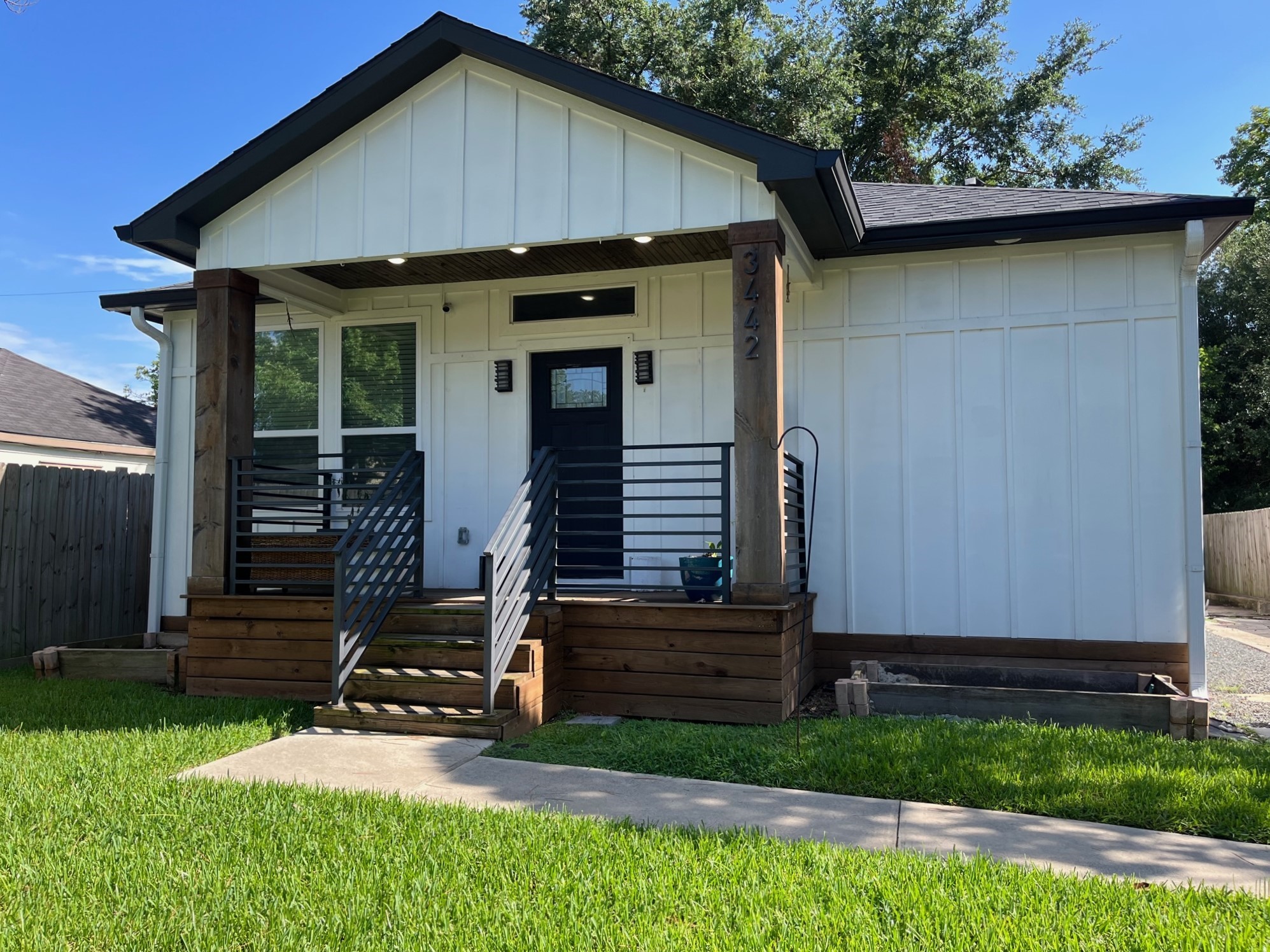 3442 Noah Street Houston TX 77021