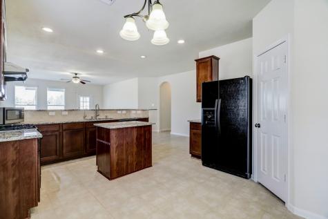 6318 Saragosa Crossing Lane Houston TX 77066