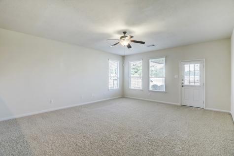 6318 Saragosa Crossing Lane Houston TX 77066