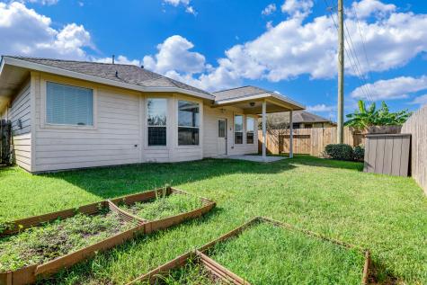 6318 Saragosa Crossing Lane Houston TX 77066