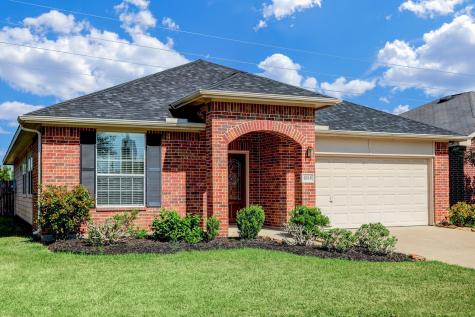 6318 Saragosa Crossing Lane Houston TX 77066