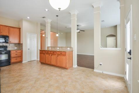 7611 Lakeside Manor Lane Pearland TX 77581