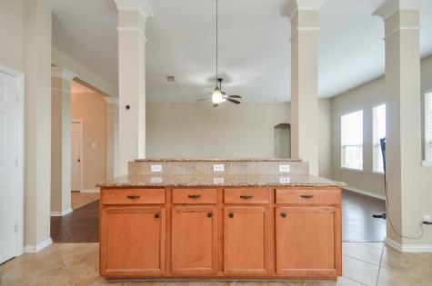 7611 Lakeside Manor Lane Pearland TX 77581