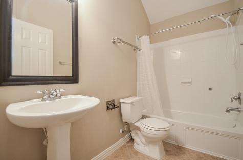 7611 Lakeside Manor Lane Pearland TX 77581