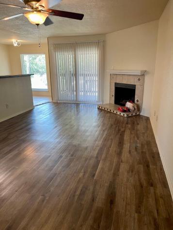 418 Garland Drive 202 Lake Jackson TX 77566