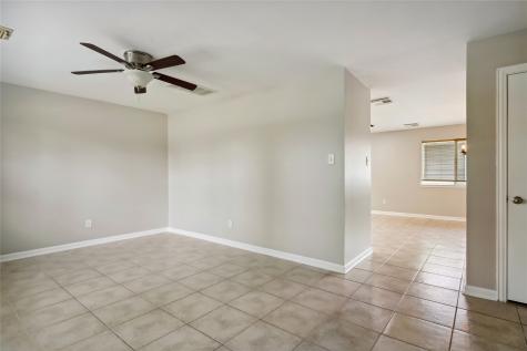 6103 Elton Knolls Street Katy TX 77449
