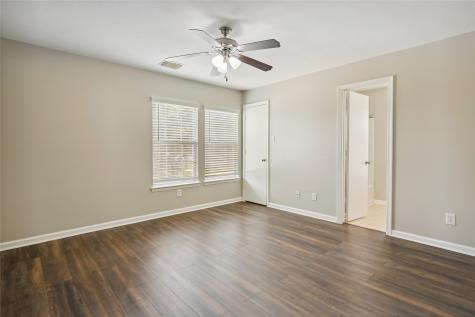 6103 Elton Knolls Street Katy TX 77449