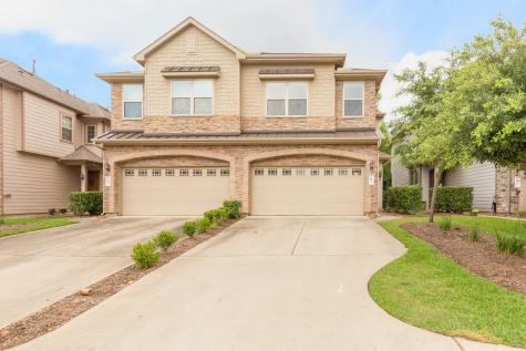 83 Aventura Place Spring TX 77389